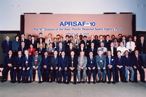 Group Photo2 (Member Countries) 